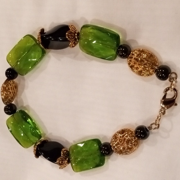 Handmade made bracelet - Picture 4 of 4